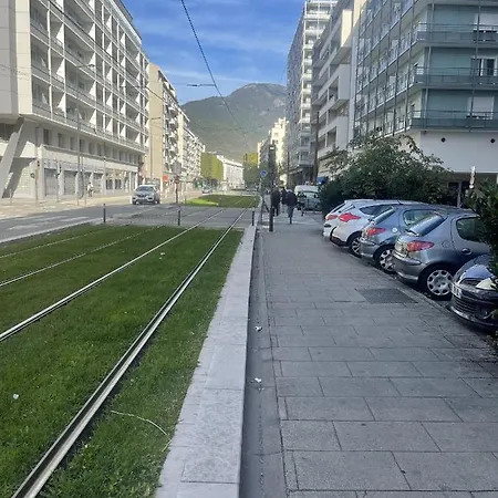Chez Flo Ap 39 Γκρενόμπλ